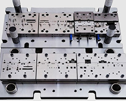 Stamping mold