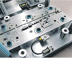 Stamping mold