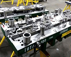 Stamping mold